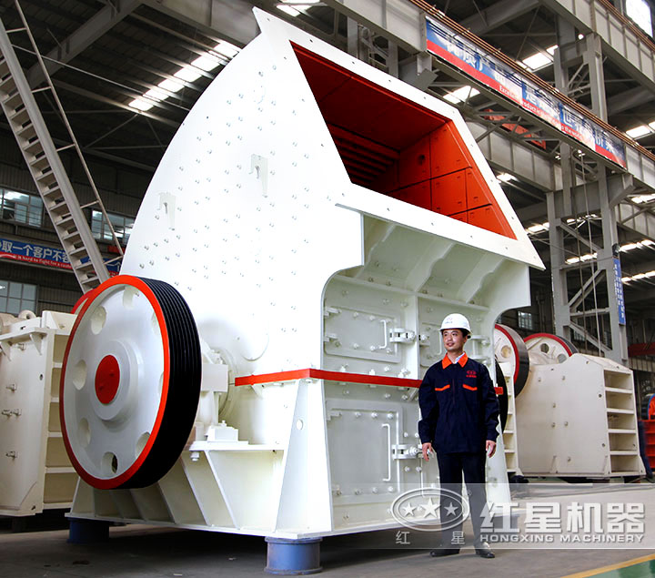 PCZ型重錘式破碎機 PCZ型重錘式破碎機