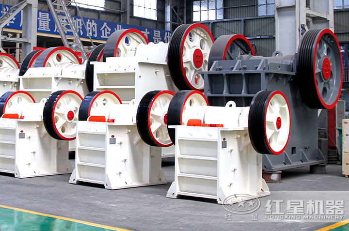 不同規格的鄂式破碎機 不同規格的鄂式破碎機