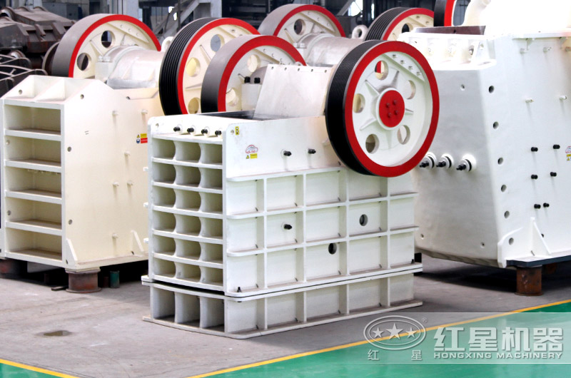 HD德版顎式破碎機 HD德版顎式破碎機